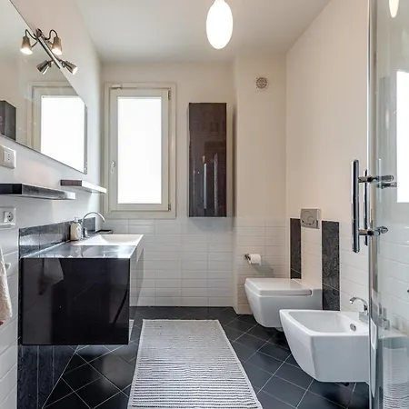 Flats In The Heart Of * Empoli